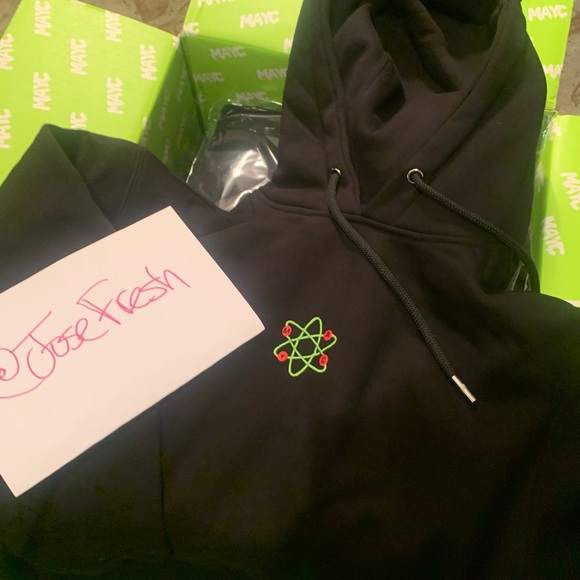 MAYC Mutant Ape Yacht Club MUTANT WORLD HOODIE (RARE) - Picture 3 of 6